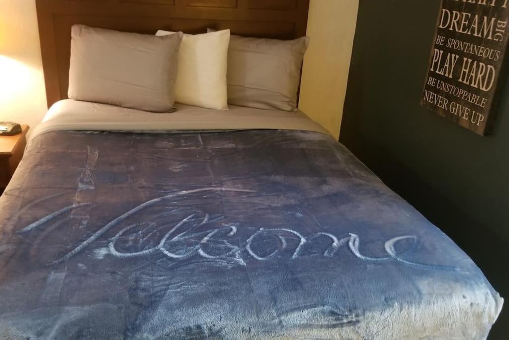 Hotel 2 Queen Beds Hotel Room 237 Booking Stillwater Esterno foto